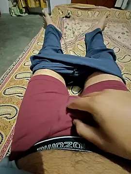 Snapshot of Famit025 chatting on 3, 3, 2026 Famit025 online show from 3, 3, 2026