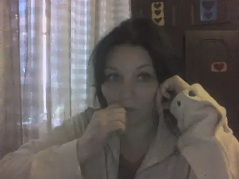 Snapshot of Breezy_88 chatting on 3, 11, 2025 Breezy 88 online show from 3, 11, 2025