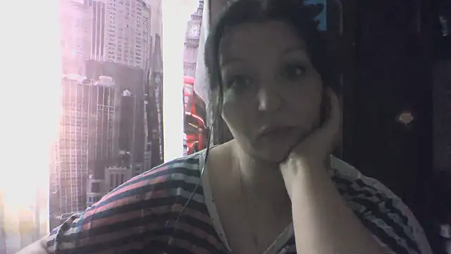 Snapshot of Breezy_88 chatting on 18, 7, 2026 Breezy 88 online show from 18, 7, 2026