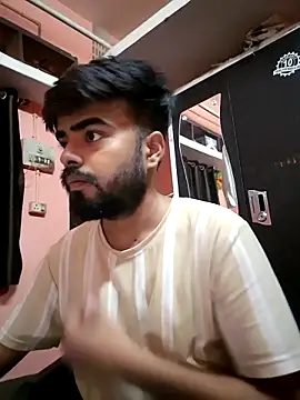 soniriyaa010101 online show from 17, 4, 2026