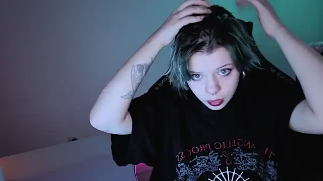 Alice Zev online show from 18, 9, 2025