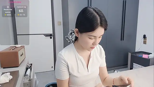 luckckcj online show from 4, 11, 2025