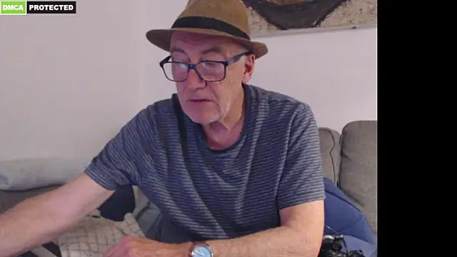 bluedae1 online show from 15, 3, 2026