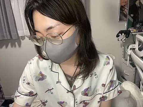 Snapshot of naginagisan chatting on 26, 6, 2026 naginagisan online show from 26, 6, 2026