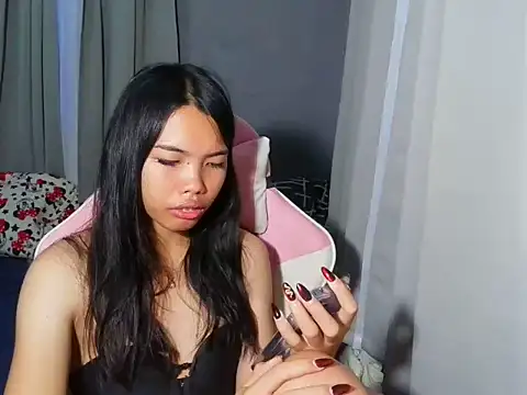 Snapshot of cutie_milker chatting on 13, 6, 2026 cutie milker online show from 13, 6, 2026