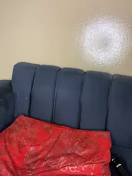 Snapshot of MilfBoobsxx chatting on 17, 4, 2026 MilfBoobsxx online show from 17, 4, 2026