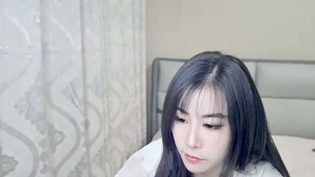 Snapshot of XIAOYU7-2025 chatting on 14, 10, 2025 XIAOYU7-2025 online show from 14, 10, 2025