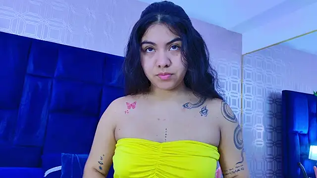 Snapshot of Luna_Riddle chatting on 14, 10, 2025 Luna Riddle online show from 14, 10, 2025