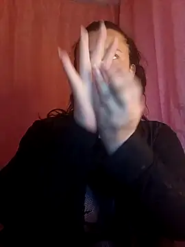 alahia sw online show from 24, 11, 2025