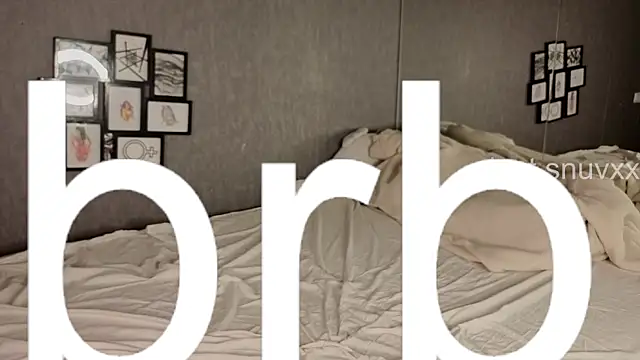 Snapshot of LouieEvans chatting on 6, 11, 2025 LouieEvans online show from 6, 11, 2025