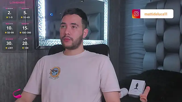 Snapshot of matti_de_lucaa chatting on 17, 11, 2025 matti de lucaa online show from 17, 11, 2025