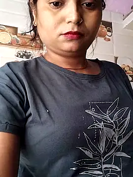 Hot-Pooja25 online show from 30, 4, 2026