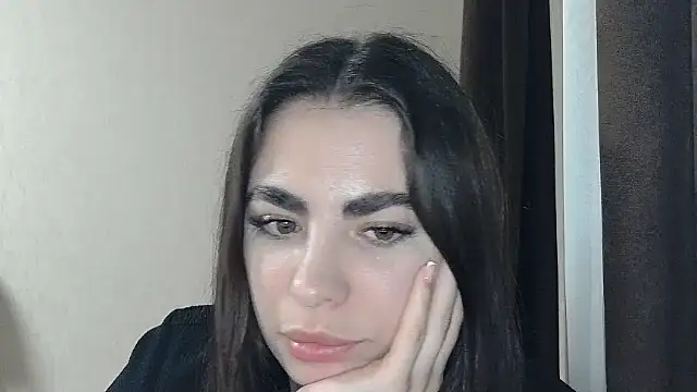 Snapshot of Noviraa chatting on 24, 5, 2026 Noviraa online show from 24, 5, 2026