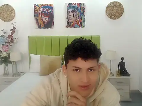 Axel savage online show from 15, 9, 2025