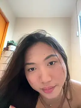 cassie cakes online show from 17, 11, 2025