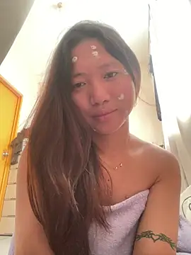 cassie cakes online show from 18, 4, 2026