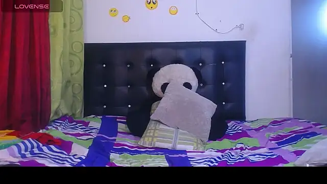 Snapshot of Gracce-Smith chatting on 16, 10, 2025 Gracce-Smith online show from 16, 10, 2025