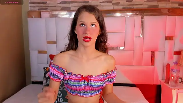 EmmaPetty online show from 3, 3, 2026