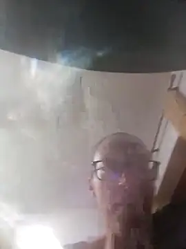 Snapshot of Astrid3 chatting on 11, 11, 2025 Astrid3 online show from 11, 11, 2025