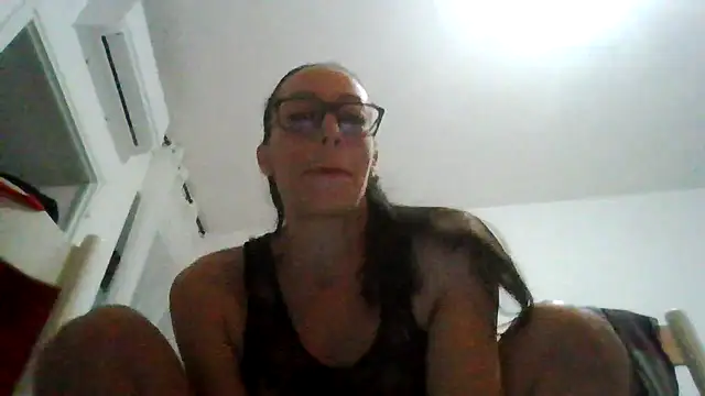 Snapshot of Astrid3 chatting on 15, 12, 2025 Astrid3 online show from 15, 12, 2025