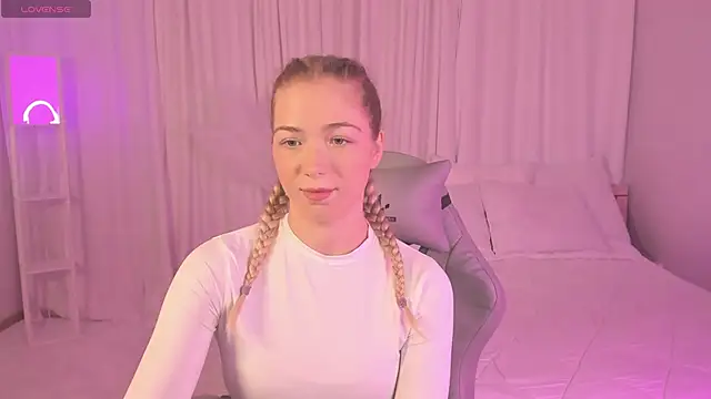 Susan Mimi online show from 3, 12, 2025