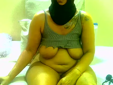 Snapshot of Sweetcandyxxxx30 chatting on 13, 10, 2025 Sweetcandyxxxx30 online show from 13, 10, 2025