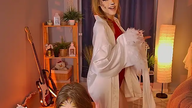 Snapshot of FlexyFox chatting on 23, 6, 2026 FlexyFox online show from 23, 6, 2026