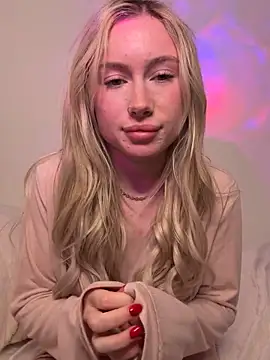 SexySaraxxoo online show from 15, 11, 2025