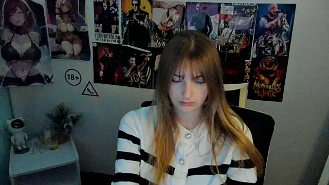 Snapshot of NeyliDream chatting on 17, 10, 2025 NeyliDream online show from 17, 10, 2025