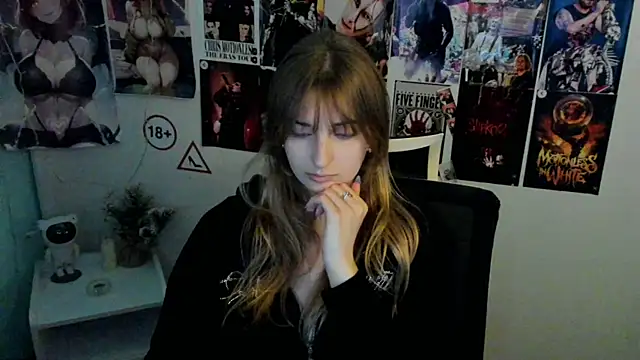 Snapshot of NeyliDream chatting on 22, 10, 2025 NeyliDream online show from 22, 10, 2025