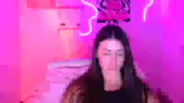 Snapshot of AlisaBubbles chatting on 13, 11, 2025 AlisaBubbles online show from 13, 11, 2025