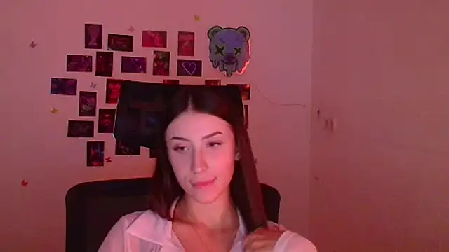 Snapshot of AlisaBubbles chatting on 28, 11, 2025 AlisaBubbles online show from 28, 11, 2025