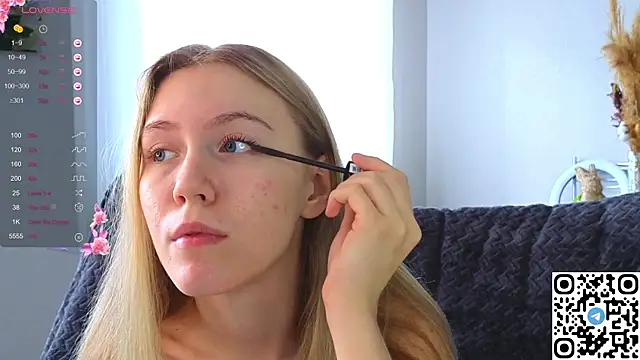 Succubelle online show from 26, 10, 2025