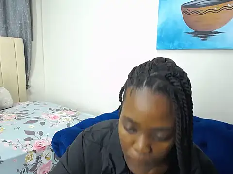 PetiteBody online show from 25, 9, 2025