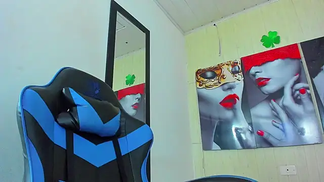 susan mooree online show from 14, 10, 2025