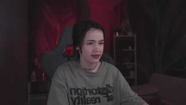 MonicaFarmer online show from 25, 3, 2026