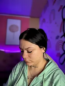 Megaan  More online show from 30, 11, 2025