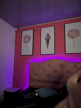 Megaan  More online show from 23, 12, 2025