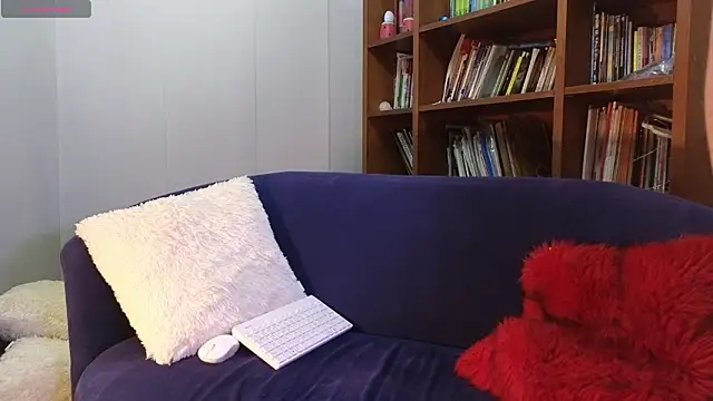 tightncuteass online show from 25, 3, 2026