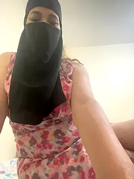 Snapshot of Wild-Nayra chatting on 15, 9, 2025 Wild-Nayra online show from 15, 9, 2025