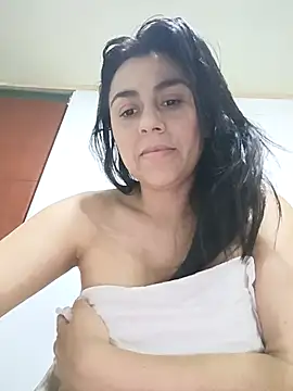 vanessa-titisM online show from 13, 11, 2025