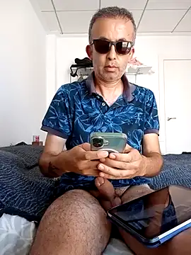 Snapshot of EmilioTaladdro chatting on 23, 6, 2026 EmilioTaladdro online show from 23, 6, 2026