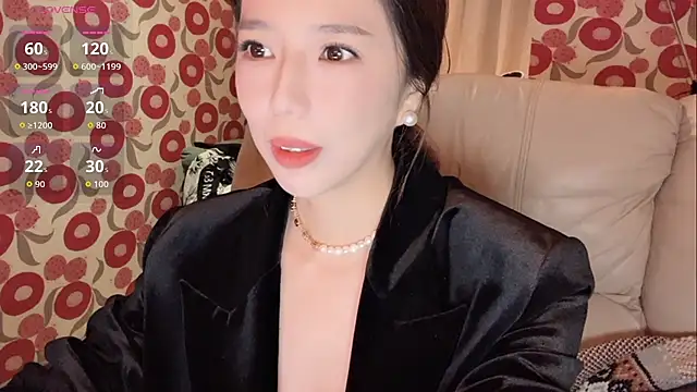 miss-lin online show from 21, 10, 2025