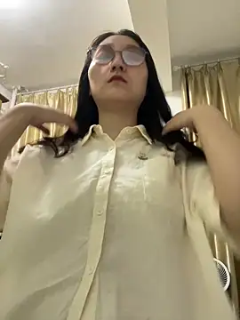 Snapshot of ruiki666 chatting on 6, 10, 2025 ruiki666 online show from 6, 10, 2025