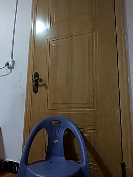 luy-xinh02 online show from 8, 11, 2025