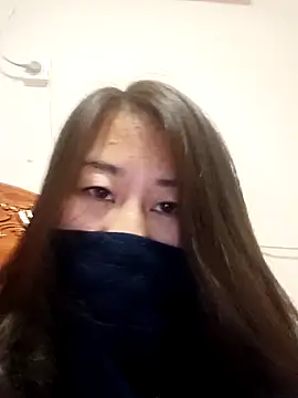 luy-xinh02 online show from 3, 12, 2025