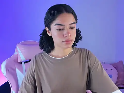 maddy parker   online show from 21, 11, 2025