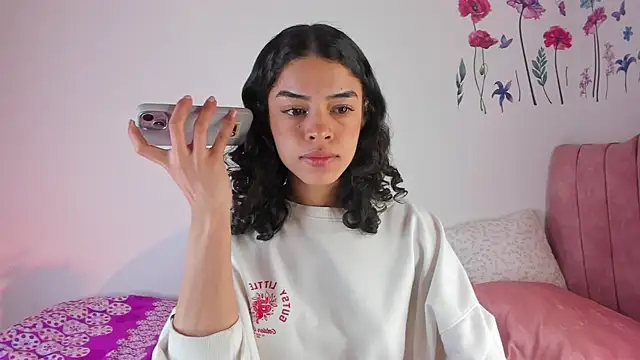 maddy parker   online show from 11, 4, 2026