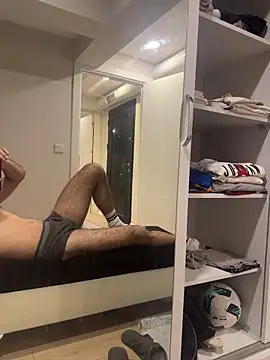 Snapshot of Sovaisback chatting on 26, 11, 2025 Sovaisback online show from 26, 11, 2025