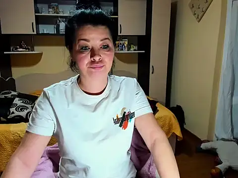 Snapshot of Soffy_Skye chatting on 19, 2, 2026 Soffy Skye online show from 19, 2, 2026